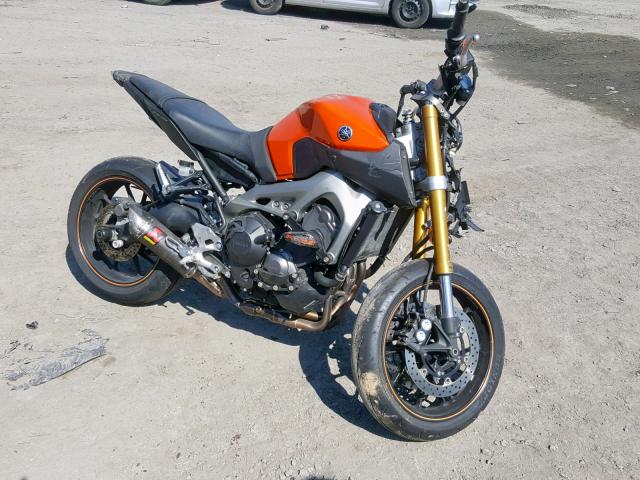 JYARN33E3EA001920 - 2014 YAMAHA FZ09 ORANGE photo 1