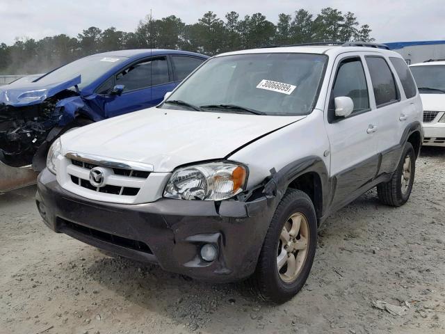 4F2YZ04146KM29683 - 2006 MAZDA TRIBUTE S WHITE photo 2