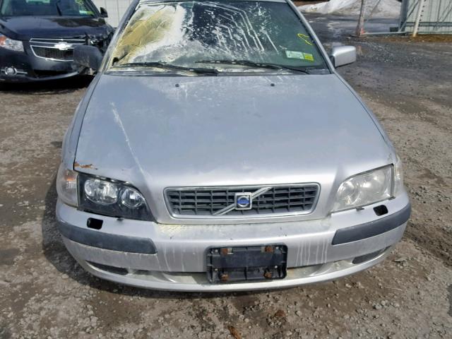 YV1VS27574F075143 - 2004 VOLVO S40 1.9T SILVER photo 7