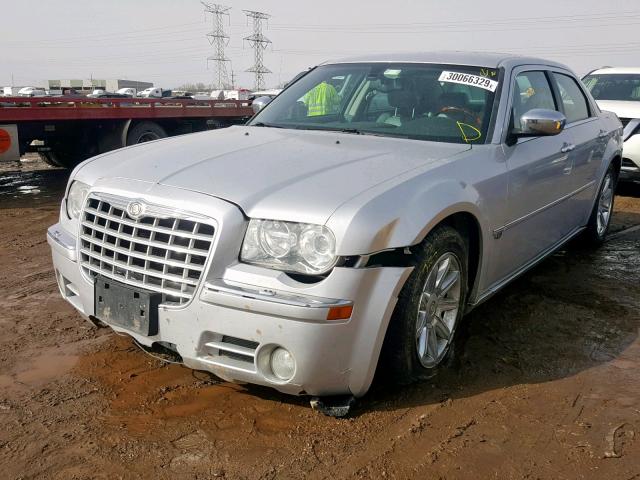 2C3AA63H35H175663 - 2005 CHRYSLER 300C SILVER photo 2