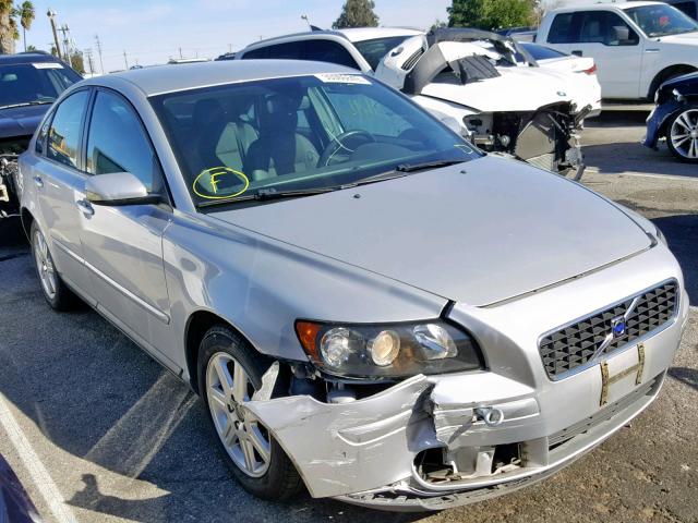 YV1MS390462185998 - 2006 VOLVO S40 2.4I SILVER photo 1