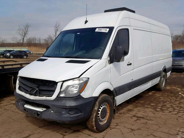 WD3PE8CC7FP154719 - 2015 MERCEDES-BENZ SPRINTER 2 WHITE photo 2