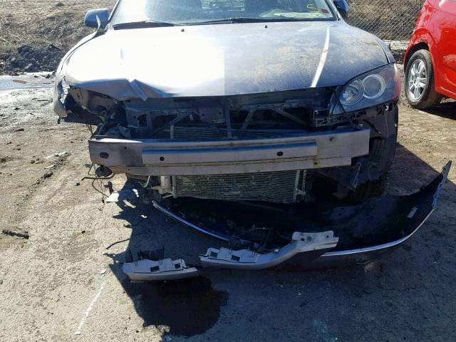 JM1BK123061406508 - 2006 MAZDA 3 S GRAY photo 9