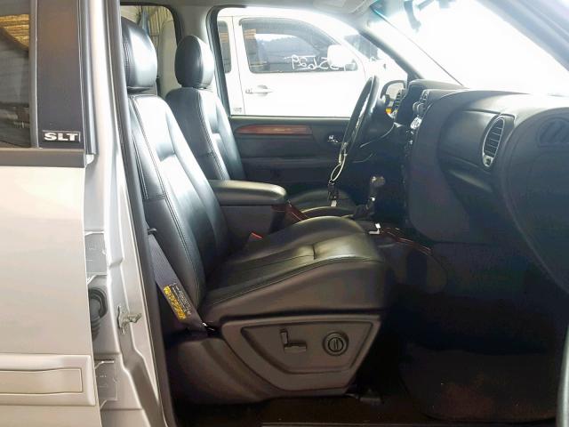 1GKDS13S252141148 - 2005 GMC ENVOY SILVER photo 5