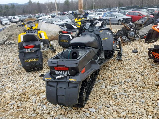 4UF8MJ101JT000156 - 2018 YAMAHA SIDEWINDER BLACK photo 4