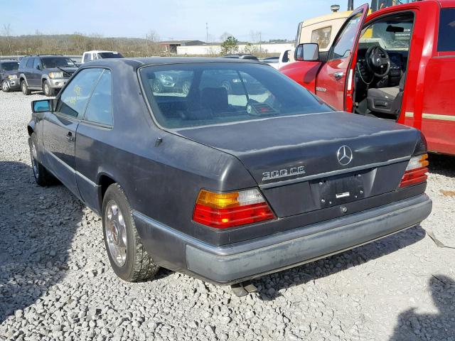 WDBEA51D6NB631332 - 1992 MERCEDES-BENZ 300 CE GRAY photo 3