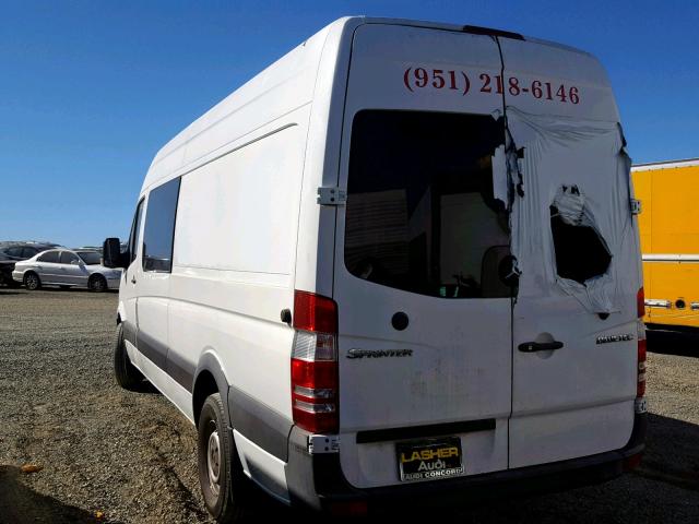 WD4PE8CC7C5661879 - 2012 MERCEDES-BENZ SPRINTER 2 WHITE photo 3