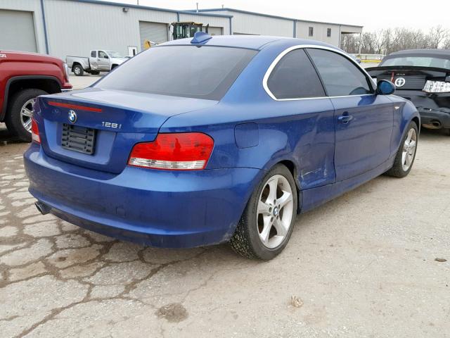 WBAUP73589VF06981 - 2009 BMW 128 I BLUE photo 4