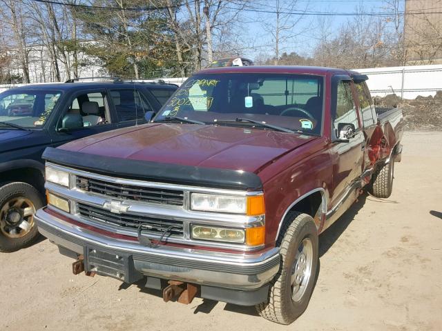 2GCEK19R9V1173342 - 1997 CHEVROLET GMT-400 K1 BURGUNDY photo 2