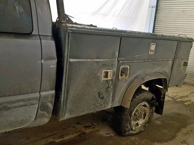 3B7KF23652M222777 - 2002 DODGE RAM 2500 GRAY photo 9