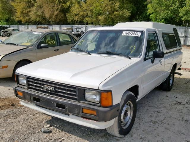 JT4RN55D8J0270161 - 1988 TOYOTA PICKUP 1/2 WHITE photo 2