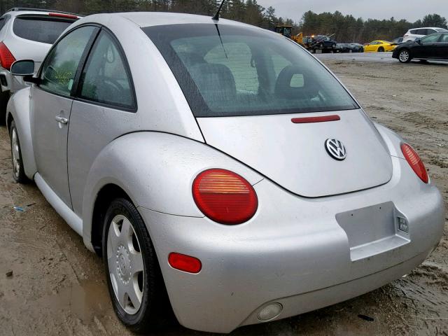 3VWCC21C0YM411123 - 2000 VOLKSWAGEN NEW BEETLE ნაცრისფერი ფოტო 3