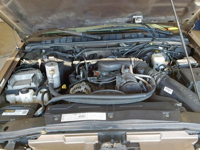 1GNDT13W52K228766 - 2002 CHEVROLET BLAZER BROWN photo 7