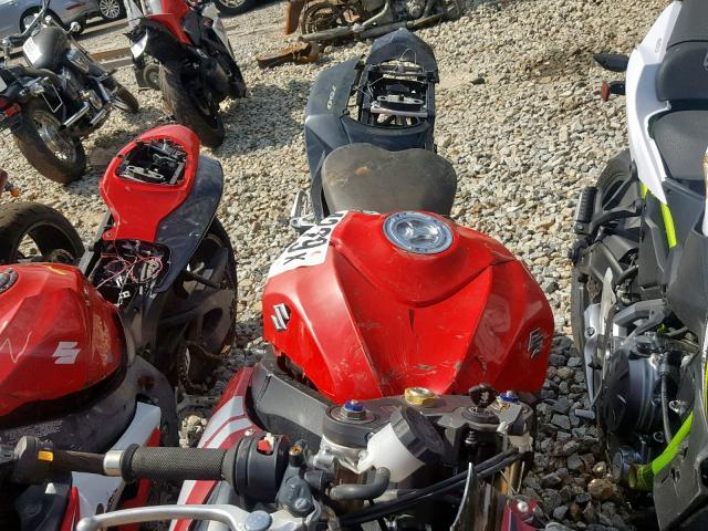 JS1GR7KAX62103050 - 2006 SUZUKI GSX-R750 K RED photo 6