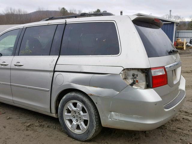 5FNRL38815B067628 - 2005 HONDA ODYSSEY TO SILVER photo 9