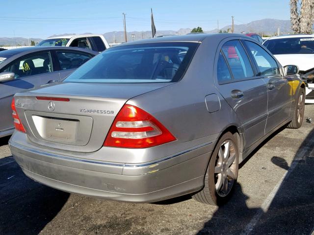 WDBRF40J24F449851 - 2004 MERCEDES-BENZ C 230K SPO SILVER photo 4