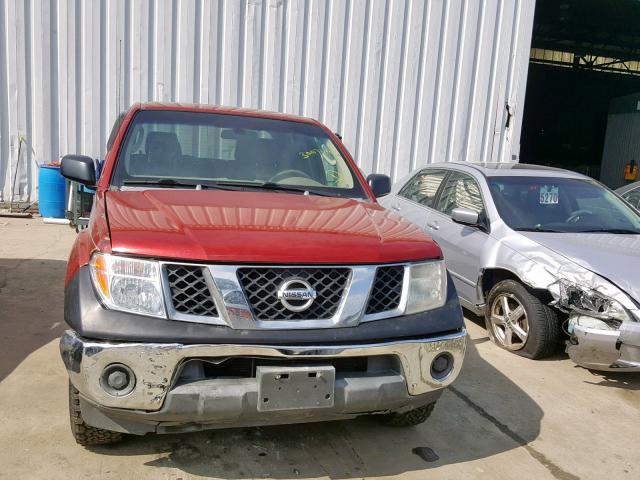 1N6AD07WX6C449628 - 2006 NISSAN FRONTIER C RED photo 9