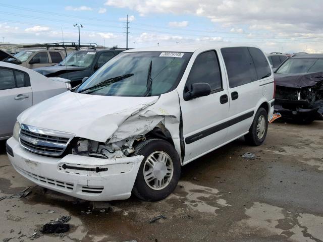 1GNDU03E84D195493 - 2004 CHEVROLET VENTURE WHITE photo 2