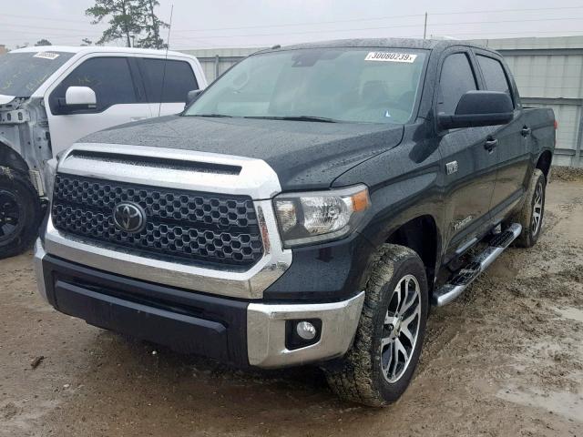 5TFDW5F13JX699338 - 2018 TOYOTA TUNDRA CRE BLACK photo 2