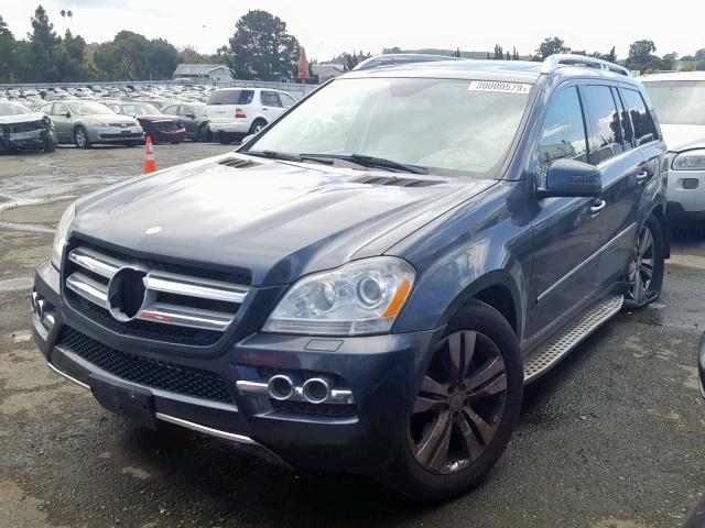 4JGBF7BE2BA652619 - 2011 MERCEDES-BENZ GL 450 4MA GRAY photo 2