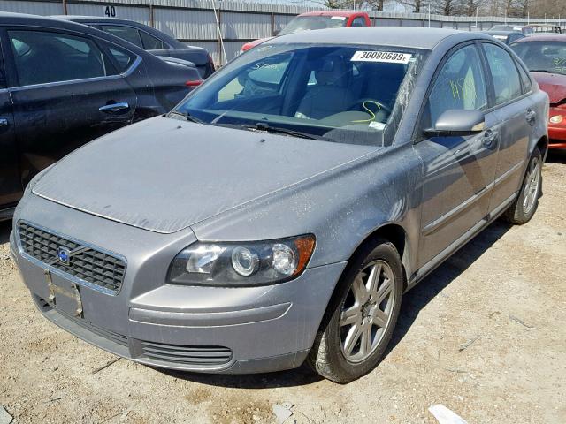 YV1MS382662216963 - 2006 VOLVO S40 2.4I GRAY photo 2