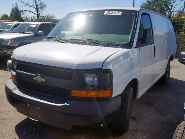 1GCSGAFX2C1123280 - 2012 CHEVROLET EXPRESS G1 WHITE photo 2