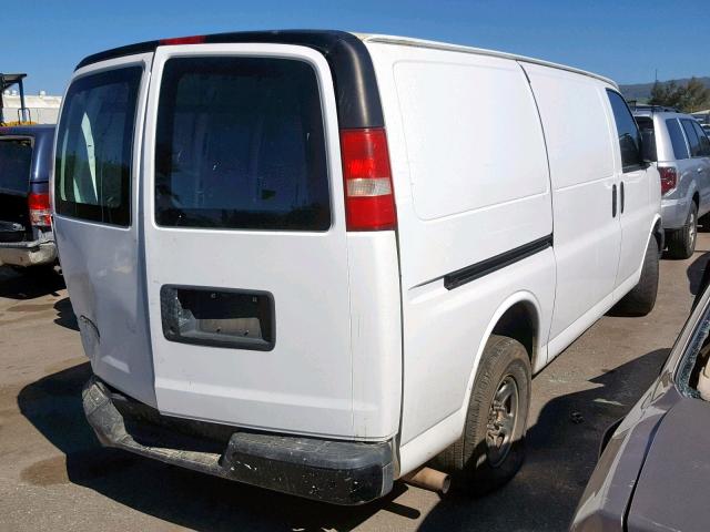 1GCSGAFX2C1123280 - 2012 CHEVROLET EXPRESS G1 WHITE photo 4