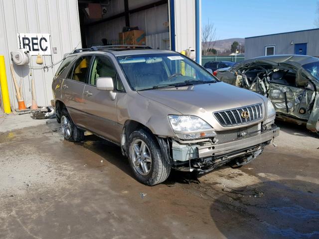 JTJHF10U220280420 - 2002 LEXUS RX 300 GOLD photo 1