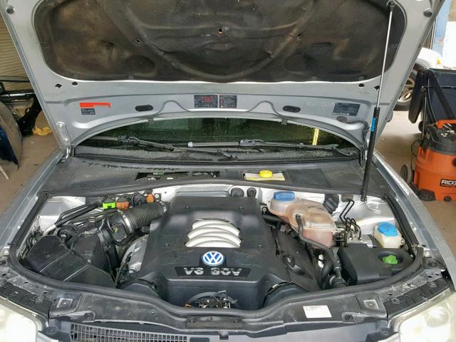 WVWRH63B02P231751 - 2002 VOLKSWAGEN PASSAT GLX 银色 照片 7