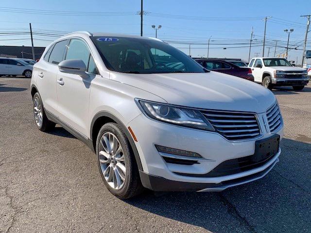 5LMCJ1A92FUJ42843 - 2015 LINCOLN MKC WHITE photo 1