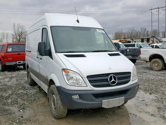 WD3PE7CC0C5685990 - 2012 MERCEDES-BENZ SPRINTER 2 WHITE photo 1