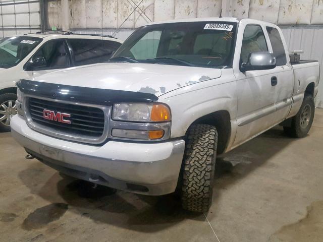 2GTEK19T421265529 - 2002 GMC NEW SIERRA WHITE photo 2