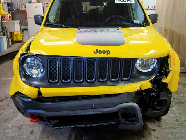 ZACCJBCT5GPD43466 - 2016 JEEP RENEGADE T YELLOW photo 9