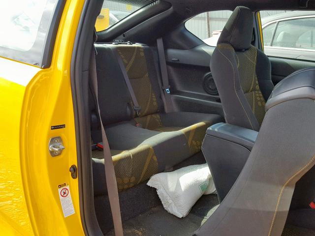 JTKJF5C70C3026201 - 2012 TOYOTA SCION TC YELLOW photo 6