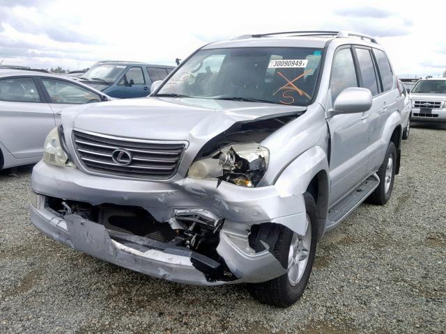 JTJBT20X970145697 - 2007 LEXUS GX 470 SILVER photo 2