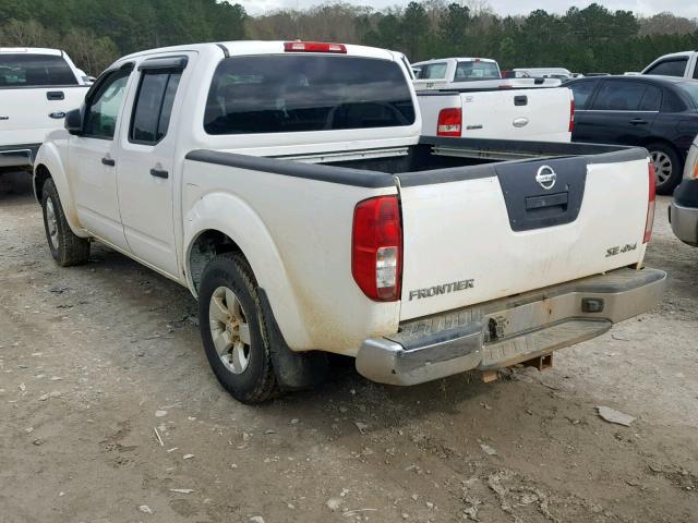 1N6AD0EV0AC436289 - 2010 NISSAN FRONTIER C WHITE photo 3