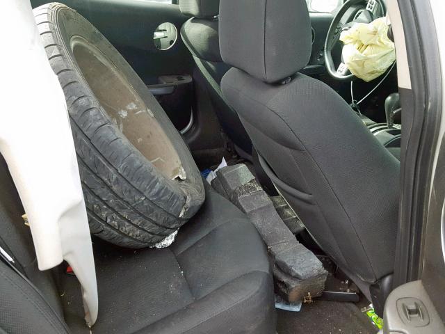 2G2WR584671111921 - 2007 PONTIAC GRAND PRIX SILVER photo 6