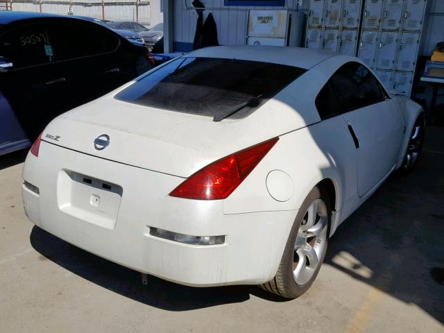 JN1AZ34D66M303118 - 2006 NISSAN 350Z COUPE WHITE photo 4