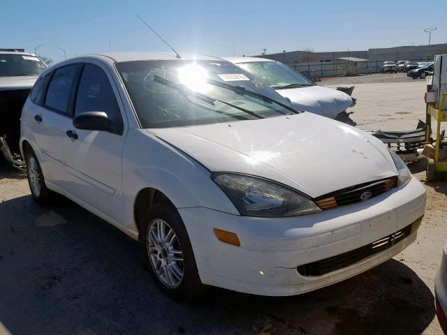 3FAFP37383R138354 - 2003 FORD FOCUS ZX5 WHITE photo 1