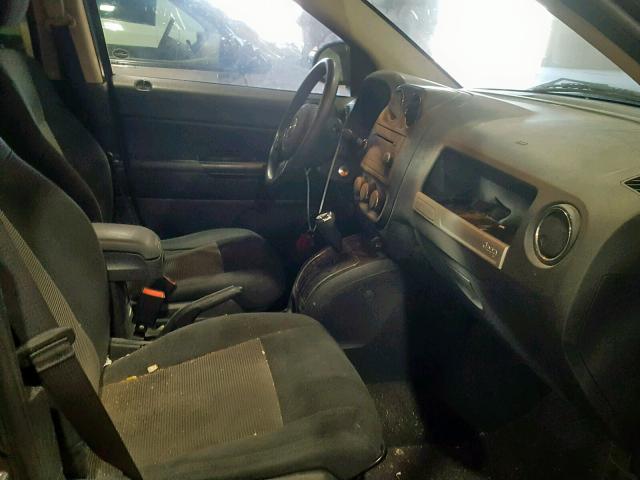 1C4NJCBA4ED881893 - 2014 JEEP COMPASS SP შავი ფოტო 5