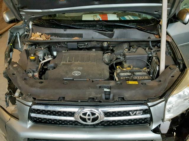 JTMBK31V485069724 - 2008 TOYOTA RAV4 LIMIT GRAY photo 7