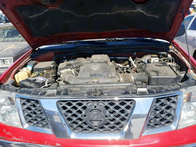 1N6AD07U57C425219 - 2007 NISSAN FRONTIER C RED photo 7