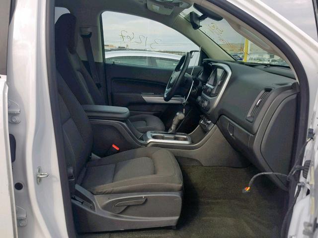 1GCGSCEN5H1332293 - 2017 CHEVROLET COLORADO L WHITE photo 5