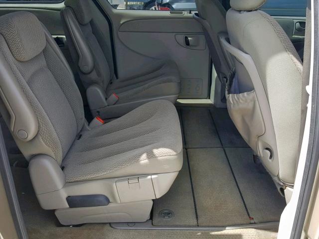 2A4GP44R27R247623 - 2007 CHRYSLER TOWN & COU TAN photo 6