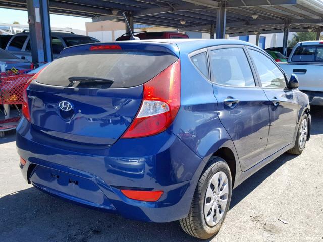 KMHCT5AEXHU342647 - 2017 HYUNDAI ACCENT SE BLUE photo 4