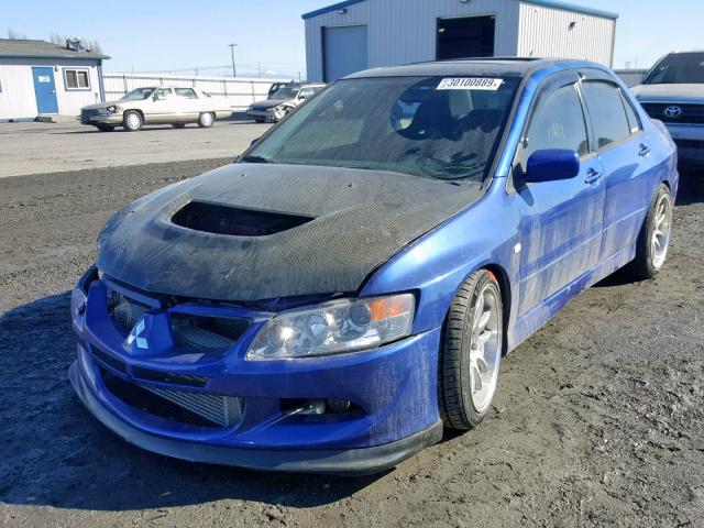 JA3AH86D85U042386 - 2005 MITSUBISHI LANCER EVO BLUE photo 2