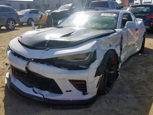 1G1FG1R73J0102964 - 2018 CHEVROLET CAMARO SS WHITE photo 2