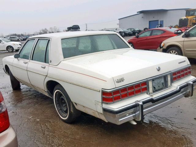 2G2AN69A3B1751061 - 1981 PONTIAC BONNEVILLE CREAM photo 3