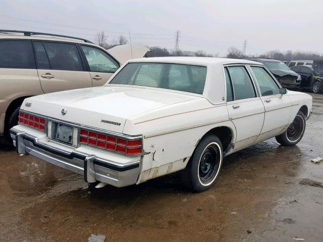 2G2AN69A3B1751061 - 1981 PONTIAC BONNEVILLE CREAM photo 4