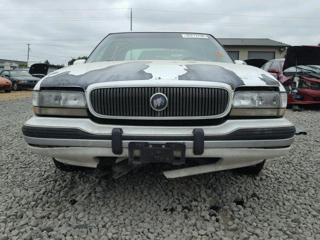 1G4HP52L8SH570086 - 1995 BUICK LESABRE CU WHITE photo 9